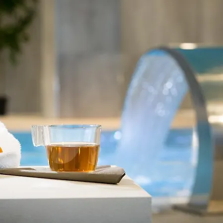 Ξενοδοχείο με διαμερίσματα Forte16 View &