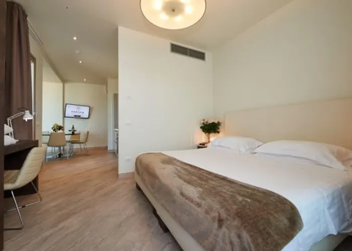 Forte16 View & Флоренция